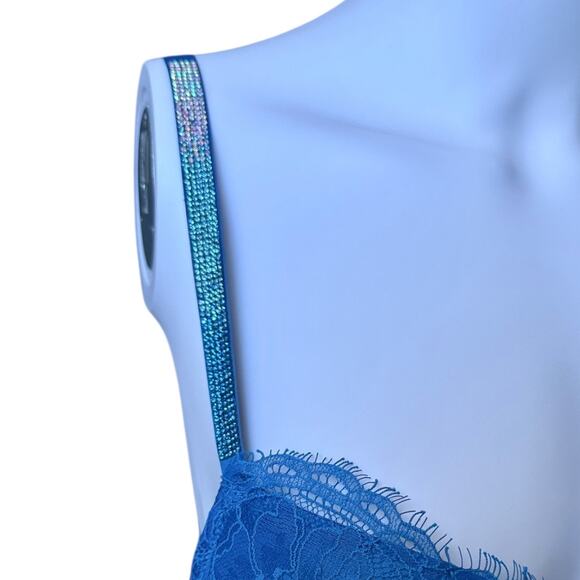 32B Victoria's Secret Bombshell Add-2-Cups Push-Up Bra blue lace shine straps - Picture 6 of 10